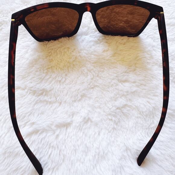 Ora Tortoise Brown Angular Frame Sunglasses - Picture 7 of 12